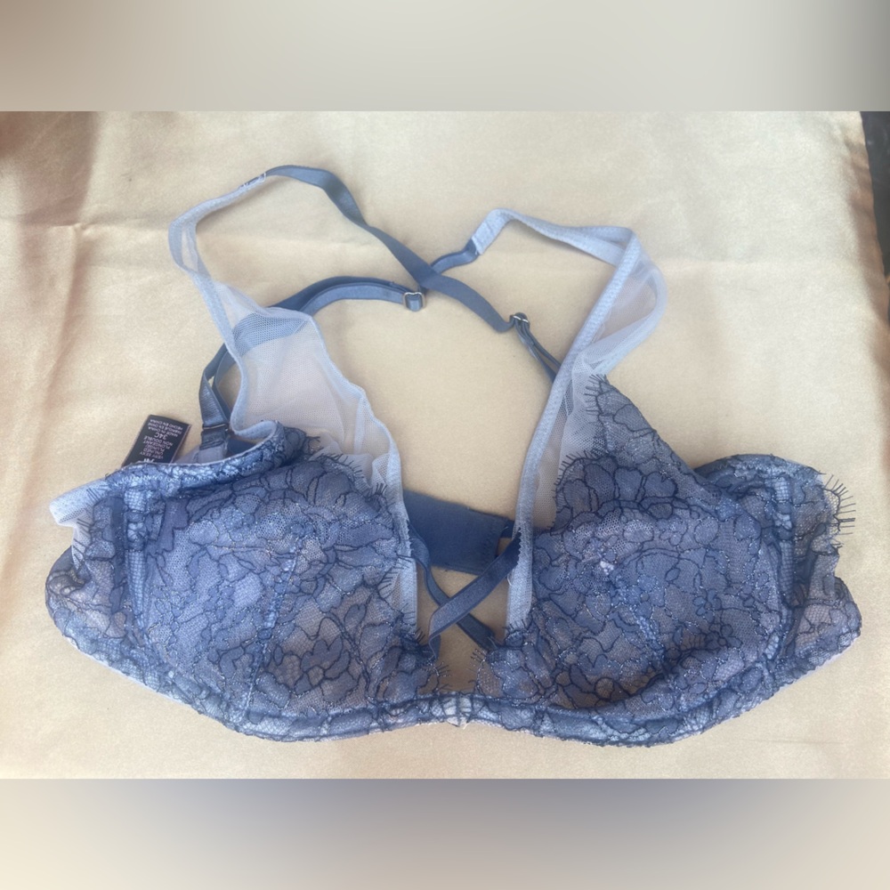 Victoria’s Secret Bra NWT ~ Size 34C $52.50 tag price
